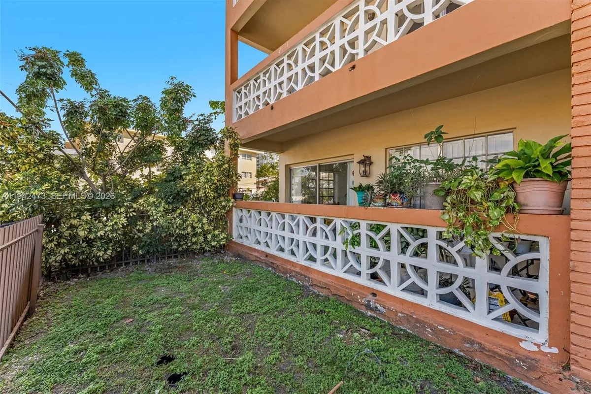 11840 NE 19th Dr # 9, North Miami FL 33181