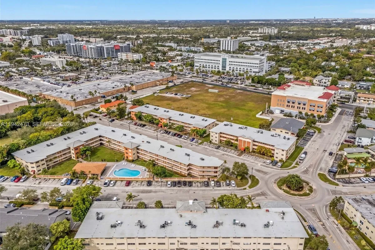 11840 NE 19th Dr # 9, North Miami FL 33181