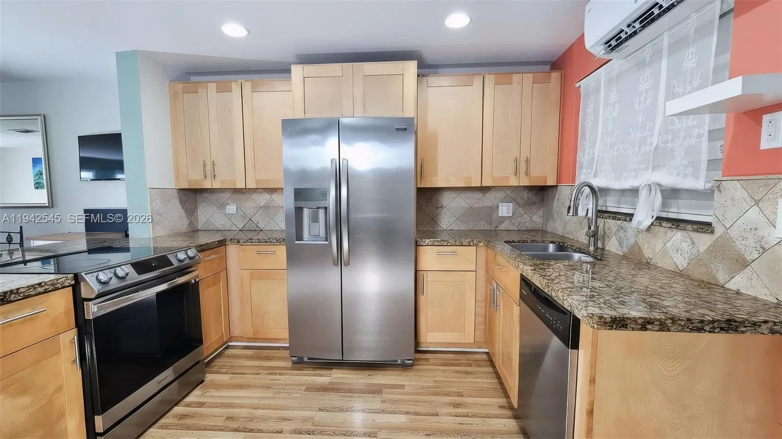 2200 Monroe St # 3, Hollywood FL 33020