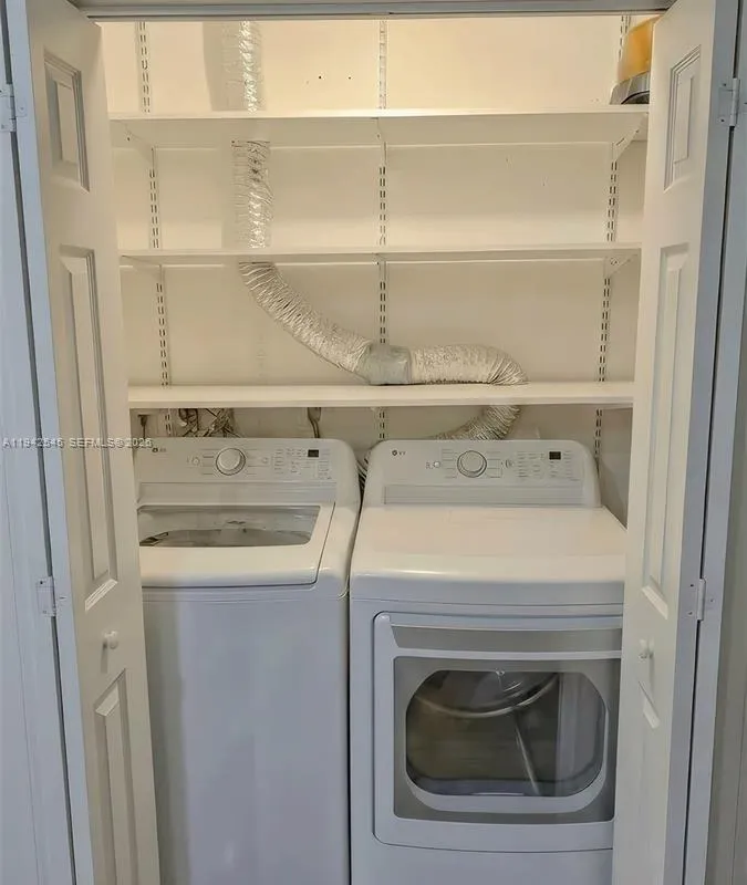 2200 Monroe St # 3, Hollywood FL 33020