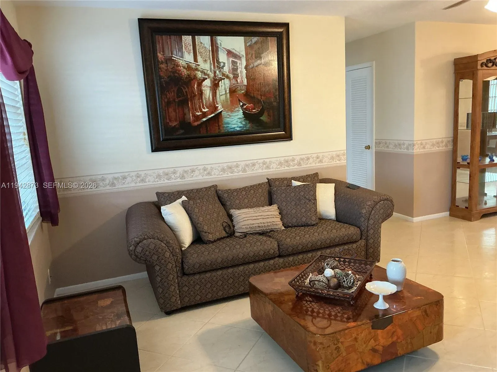 8604 NW 59th Pl, Tamarac FL 33321