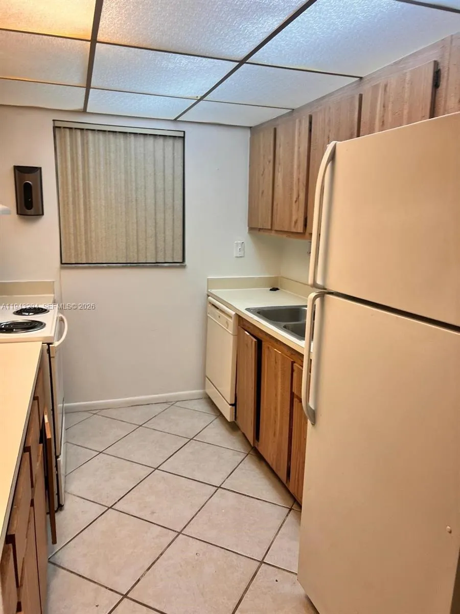 1850 N Congress Ave # 409, West Palm Beach FL 33401