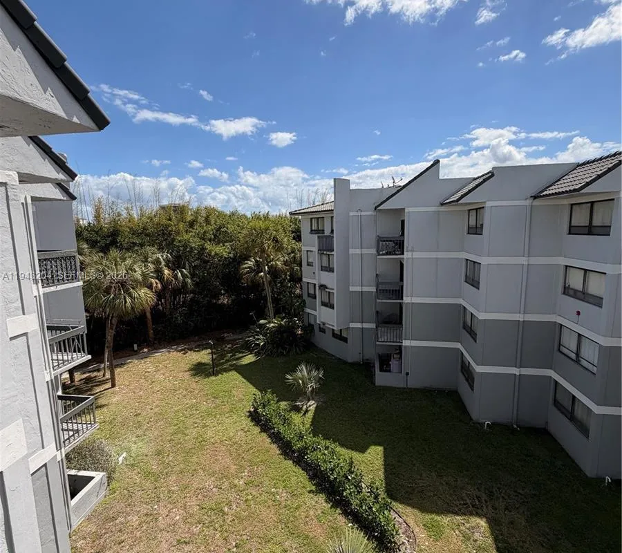 1850 N Congress Ave # 409, West Palm Beach FL 33401