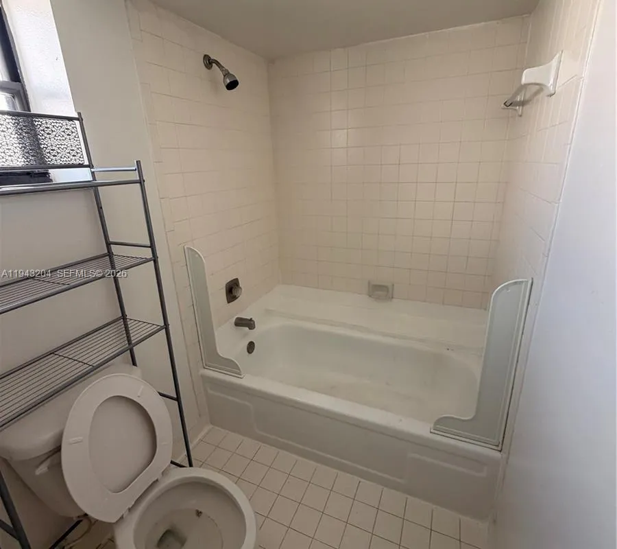 1850 N Congress Ave # 409, West Palm Beach FL 33401