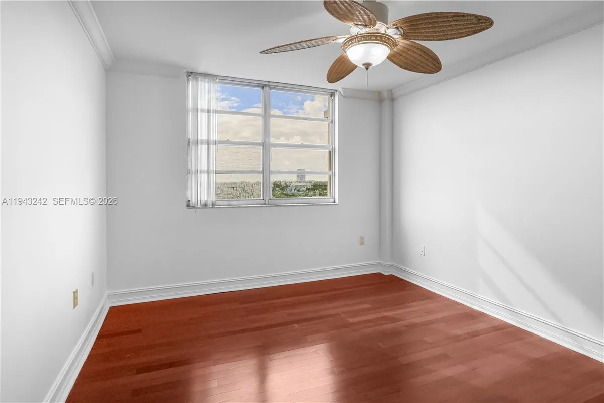 2841 NE 163rd St # 1002, North Miami Beach FL 33160