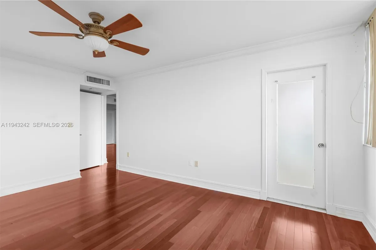 2841 NE 163rd St # 1002, North Miami Beach FL 33160