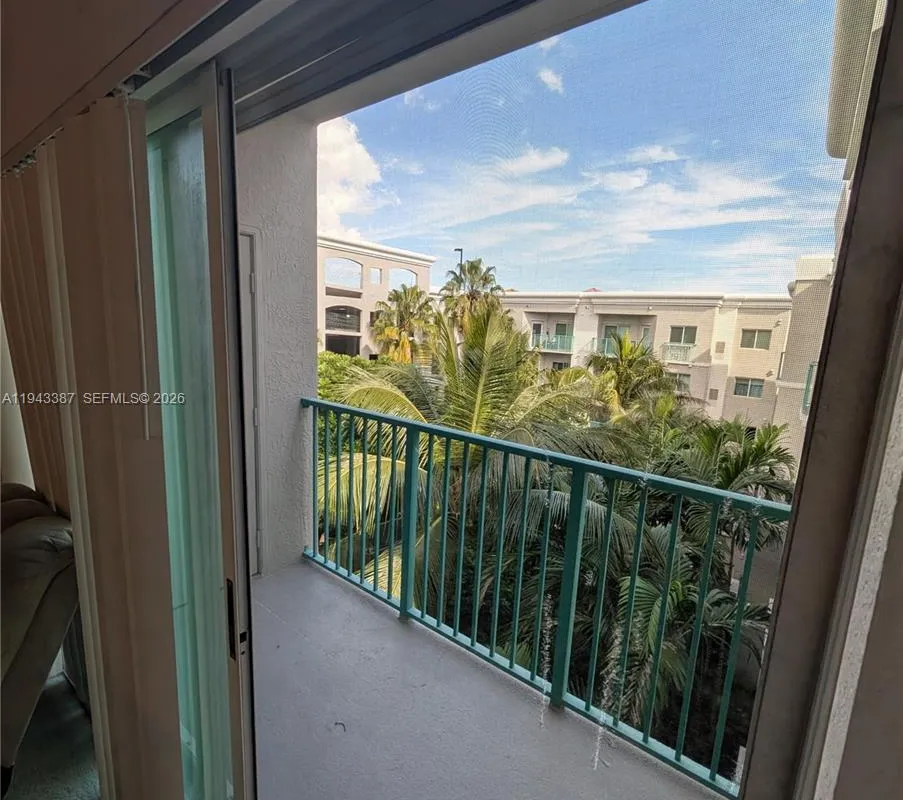 6001 SW 70th St # 620, South Miami FL 33143