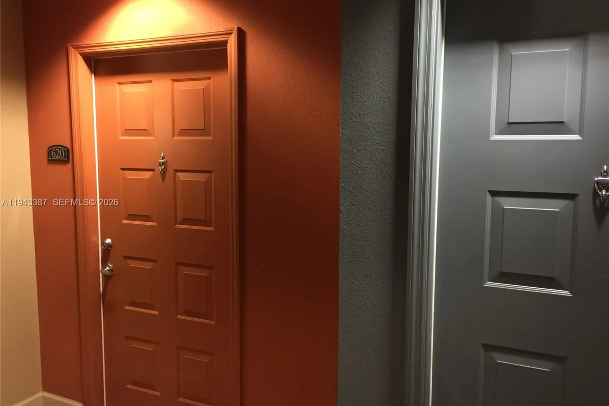 6001 SW 70th St # 620, South Miami FL 33143