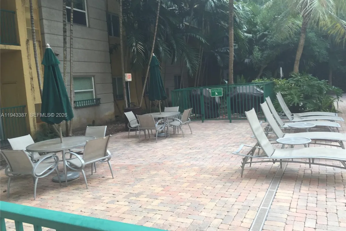 6001 SW 70th St # 620, South Miami FL 33143