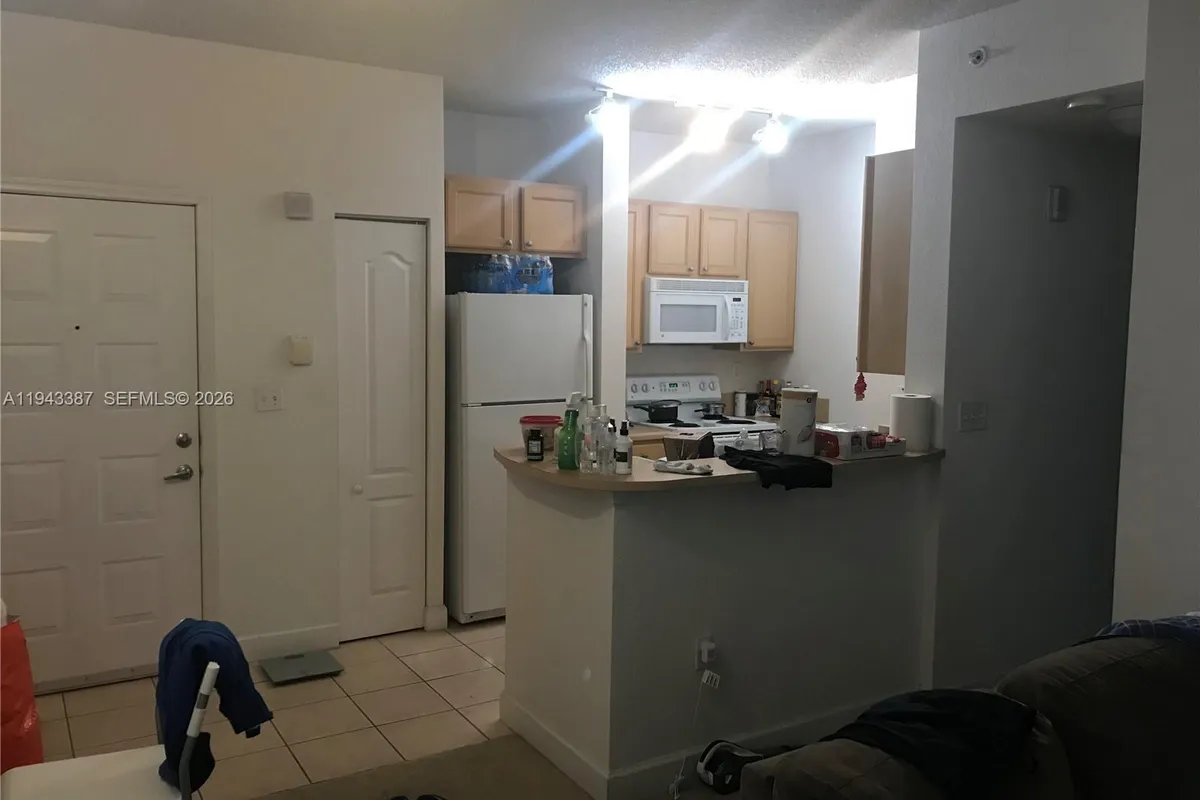 6001 SW 70th St # 620, South Miami FL 33143