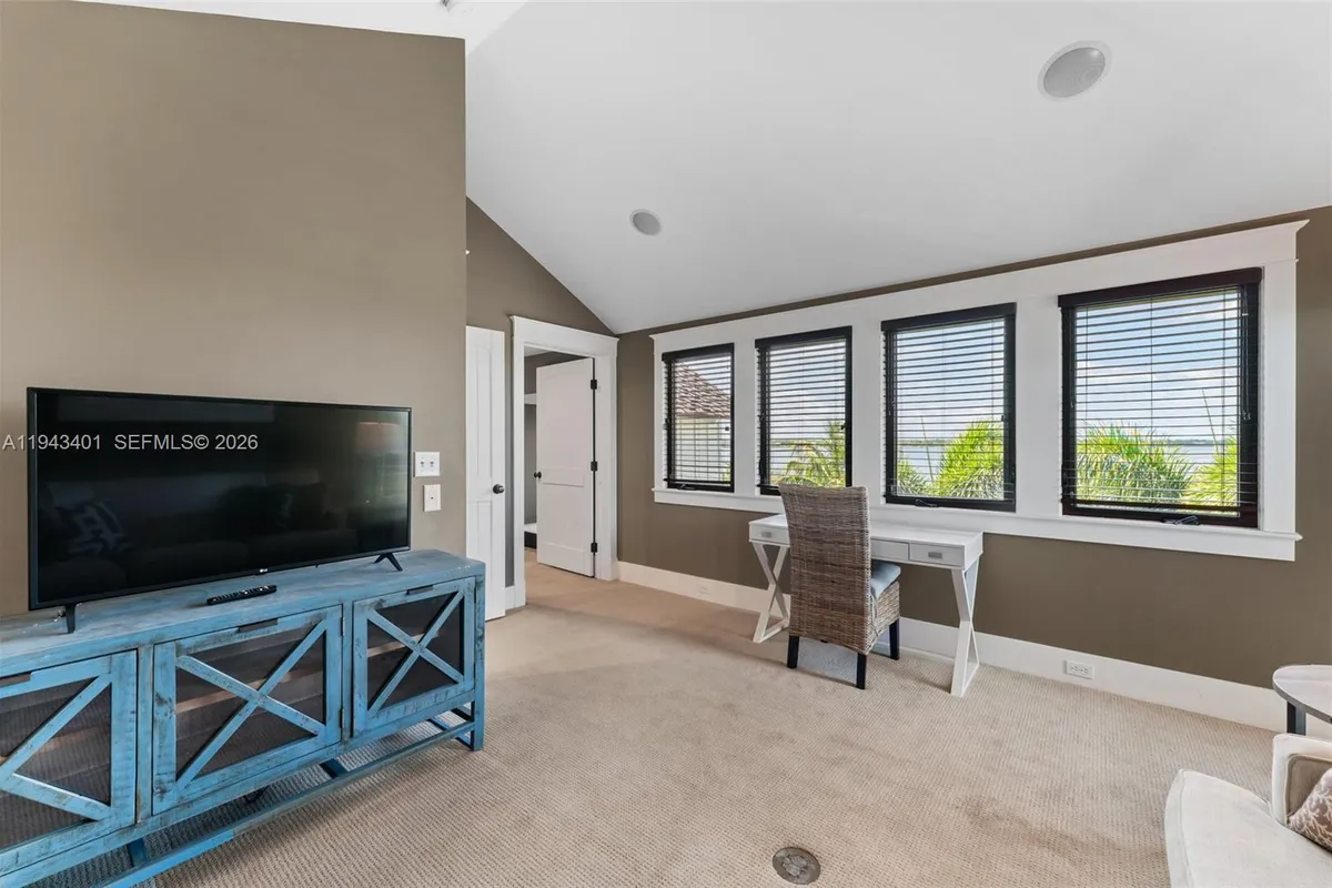 1890 NW River Trl, Stuart FL 34994