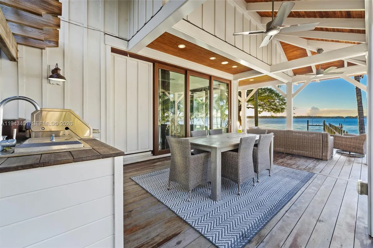 1890 NW River Trl, Stuart FL 34994