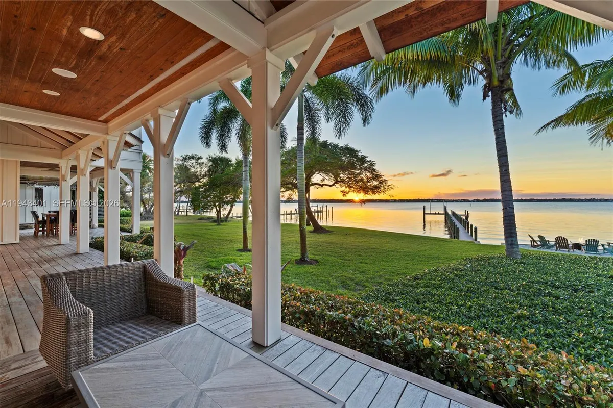 1890 NW River Trl, Stuart FL 34994