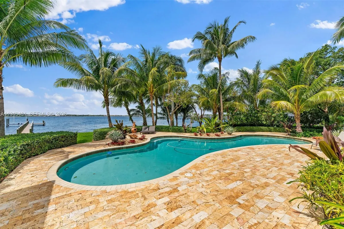 1890 NW River Trl, Stuart FL 34994