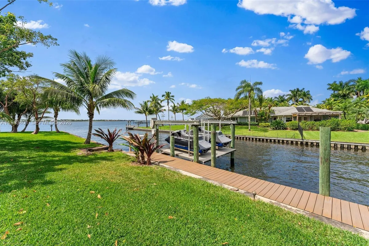 1890 NW River Trl, Stuart FL 34994