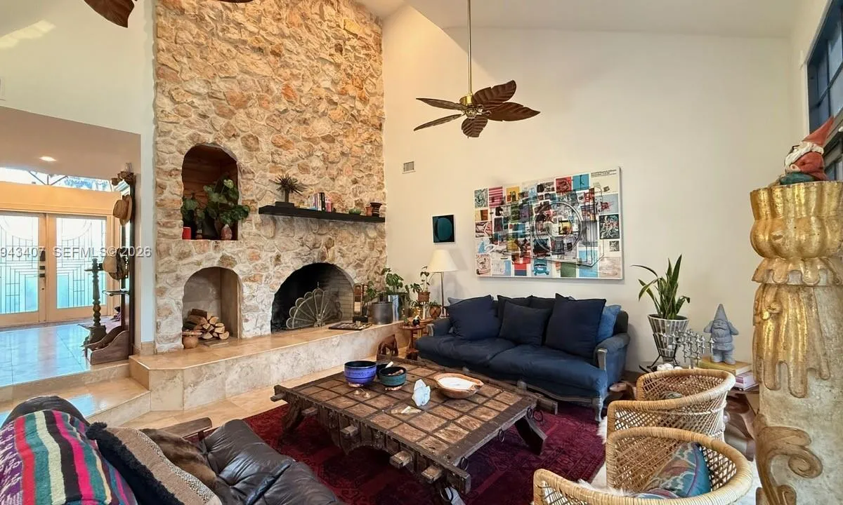 1339 Gallop Dr, Loxahatchee FL 33470