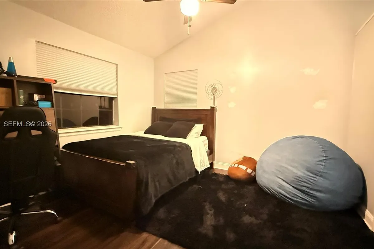 1339 Gallop Dr, Loxahatchee FL 33470