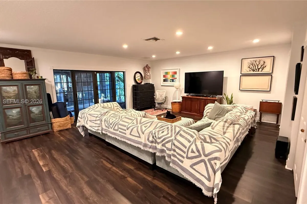 1339 Gallop Dr, Loxahatchee FL 33470