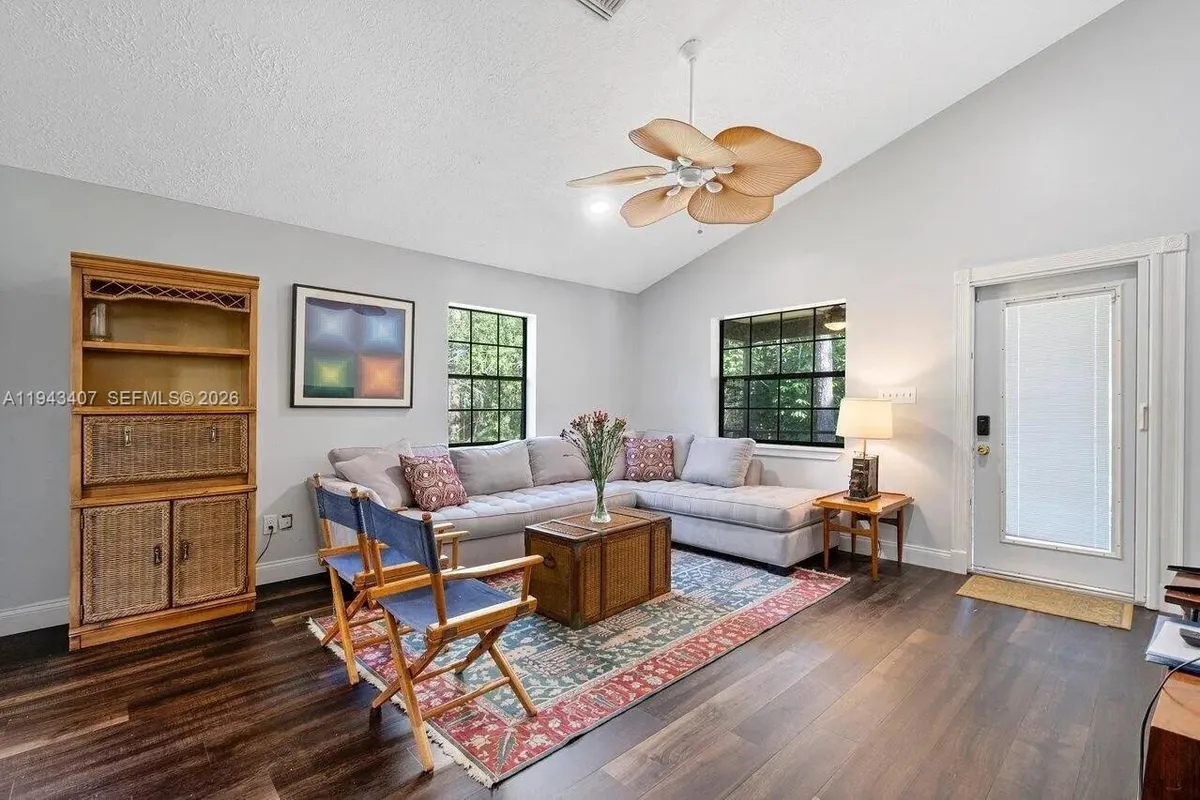 1339 Gallop Dr, Loxahatchee FL 33470