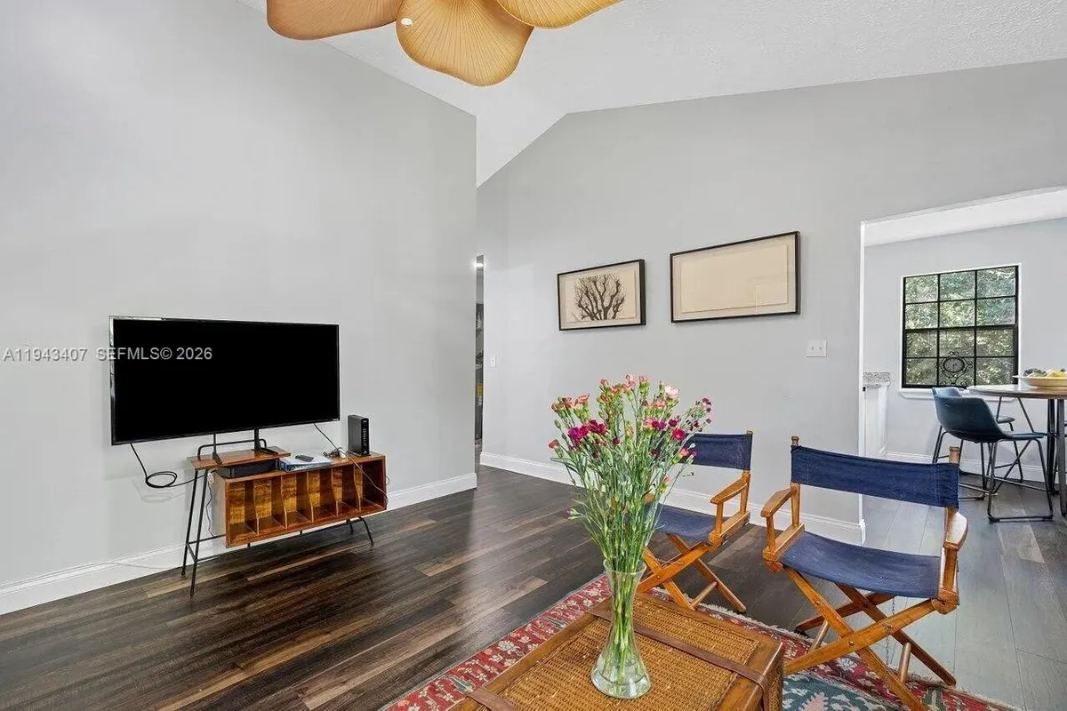 1339 Gallop Dr, Loxahatchee FL 33470