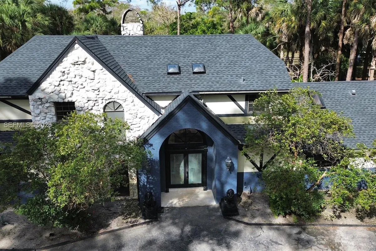 1339 Gallop Dr, Loxahatchee FL 33470