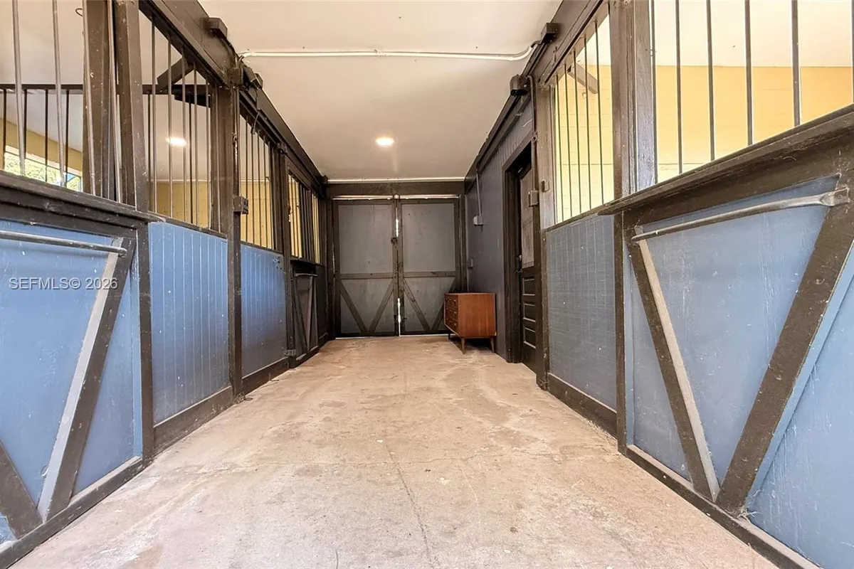 1339 Gallop Dr, Loxahatchee FL 33470