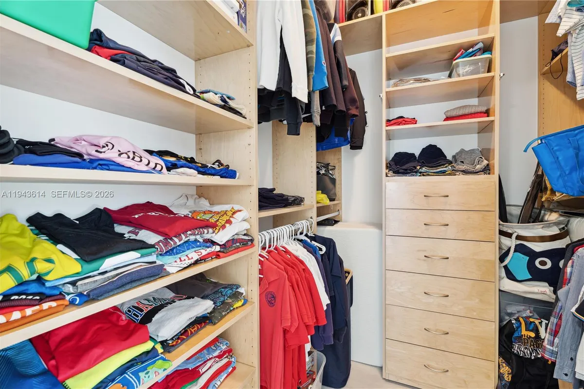 10225 Collins Ave # 904, Bal Harbour FL 33154