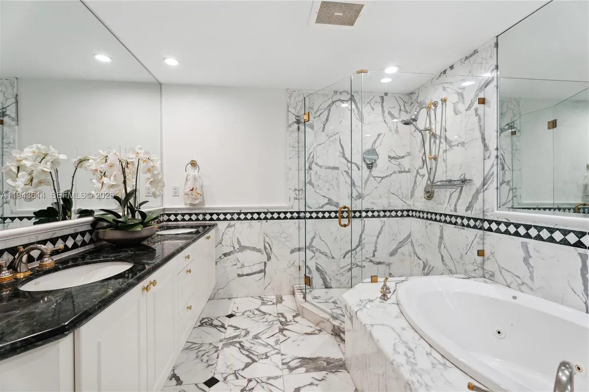 10225 Collins Ave # 904, Bal Harbour FL 33154