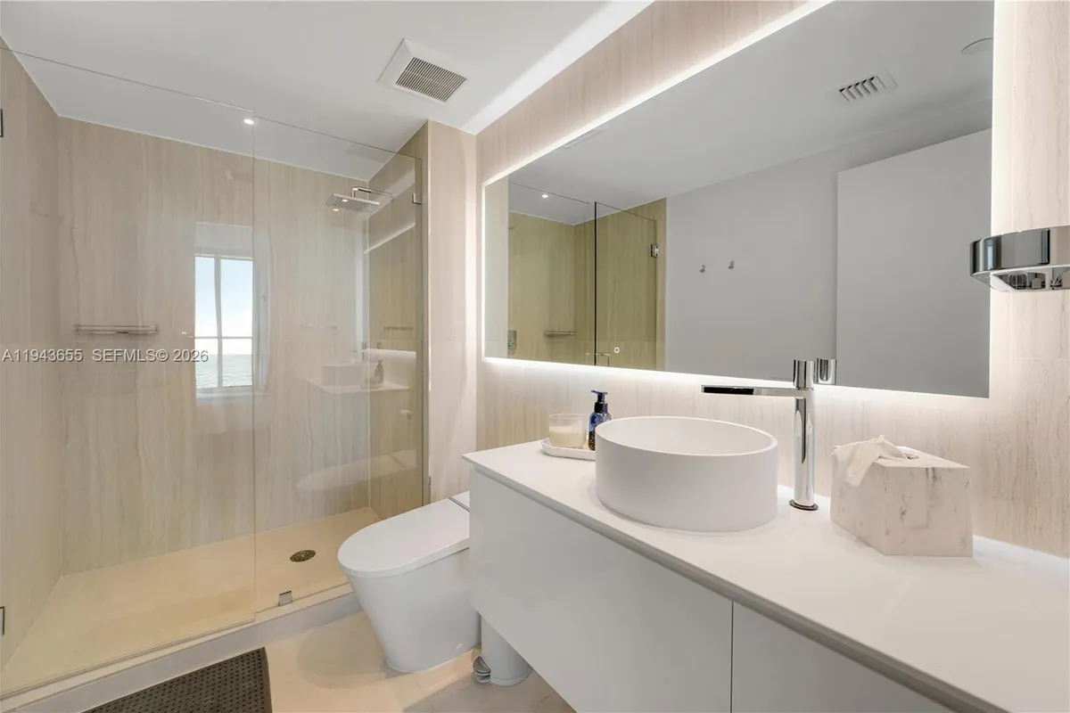 3301 NE 183rd St # 3101, Aventura FL 33160