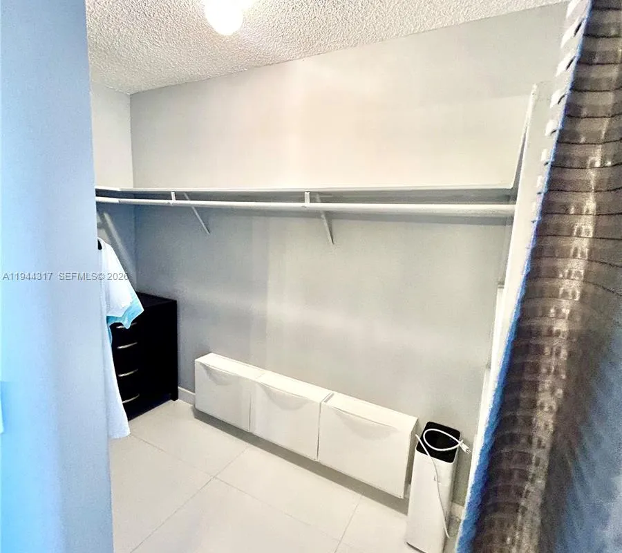 200 DIPLOMAT PKWY # 721, Hallandale Beach FL 33009