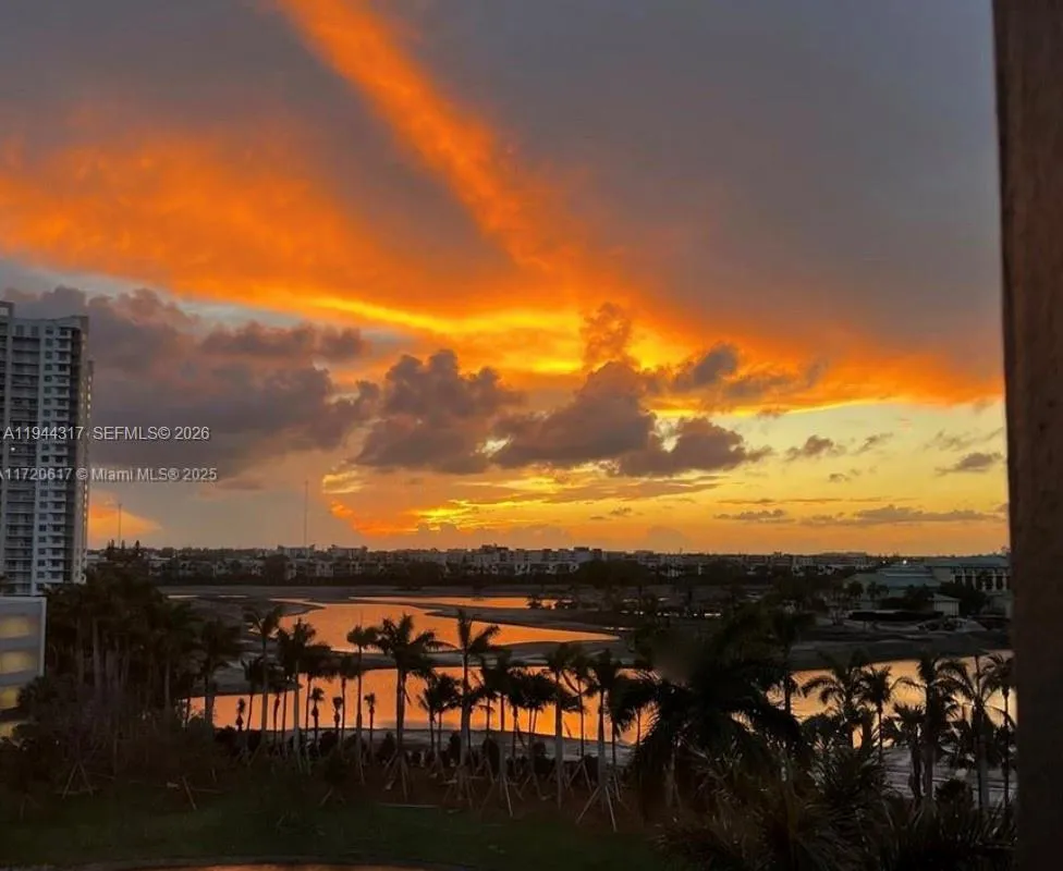 200 DIPLOMAT PKWY # 721, Hallandale Beach FL 33009