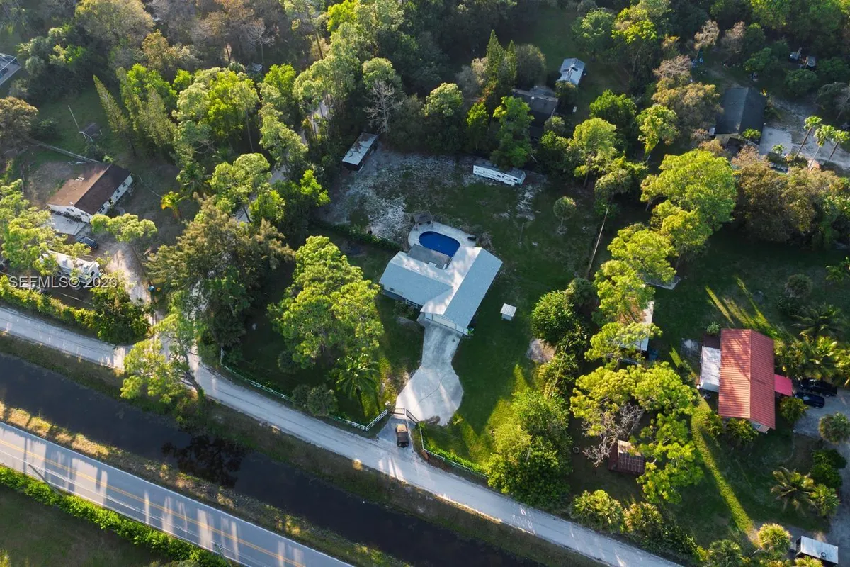 1181 W C Rd, Loxahatchee FL 33470