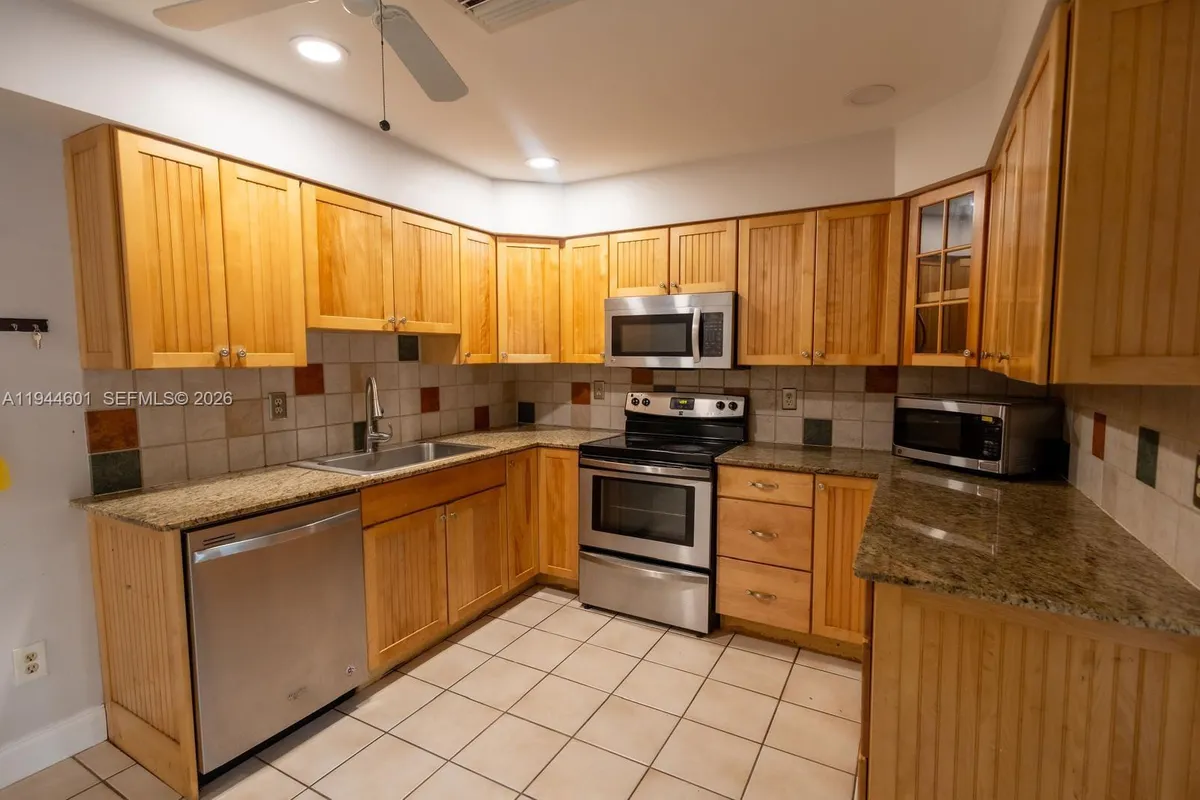 1181 W C Rd, Loxahatchee FL 33470