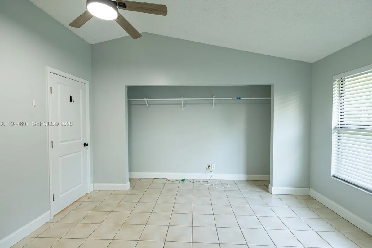 1181 W C Rd, Loxahatchee FL 33470