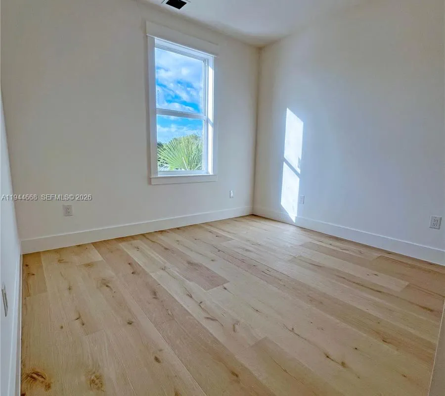 17 Tidewater Ct, Stuart FL 34996