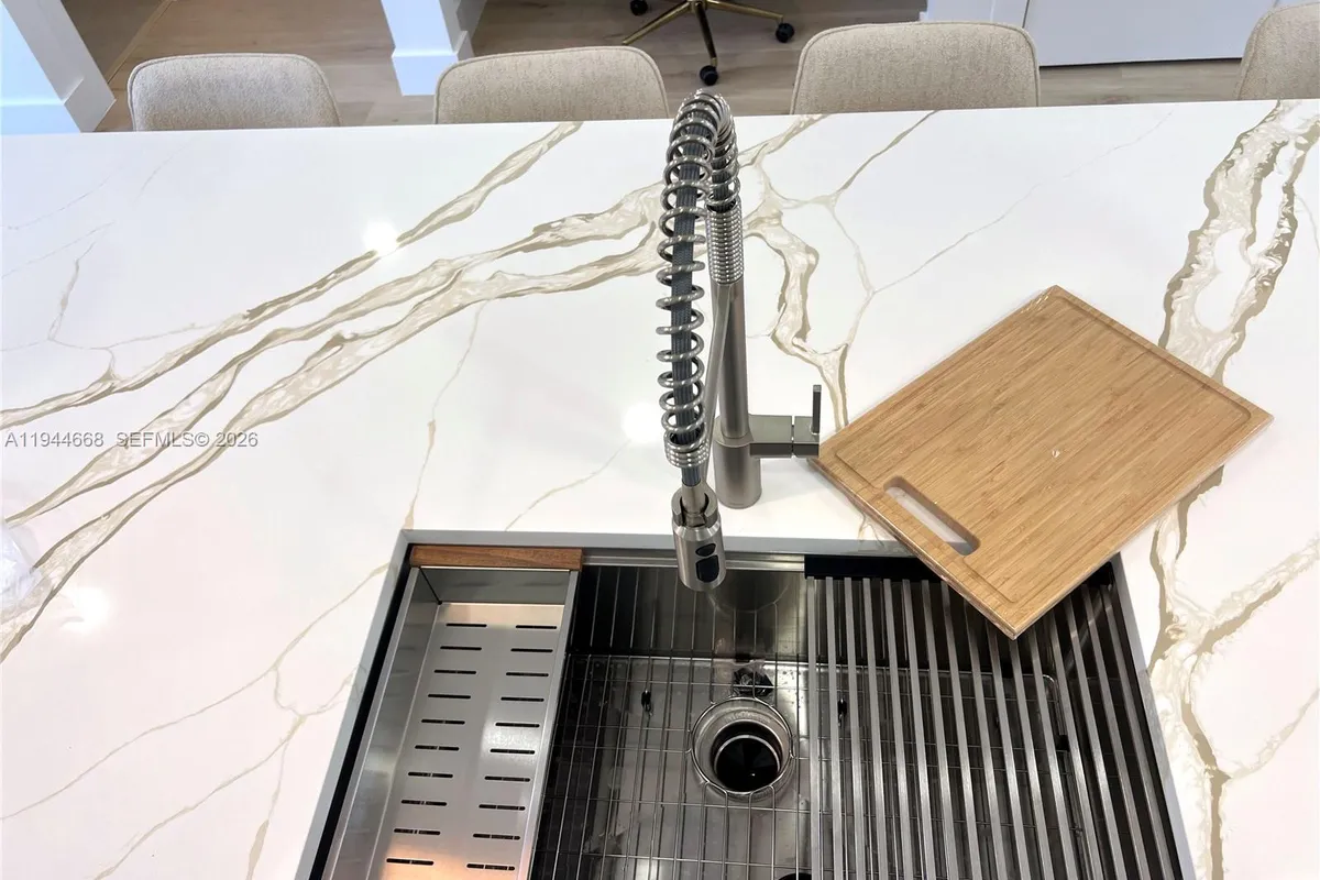 17 Tidewater Ct, Stuart FL 34996