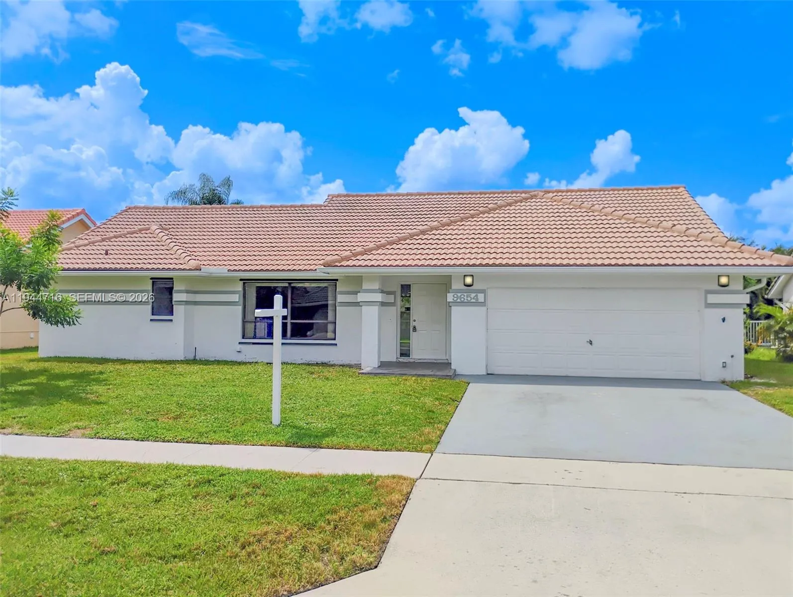 9654 Sun Pointe Drive, Boynton Beach FL 33437