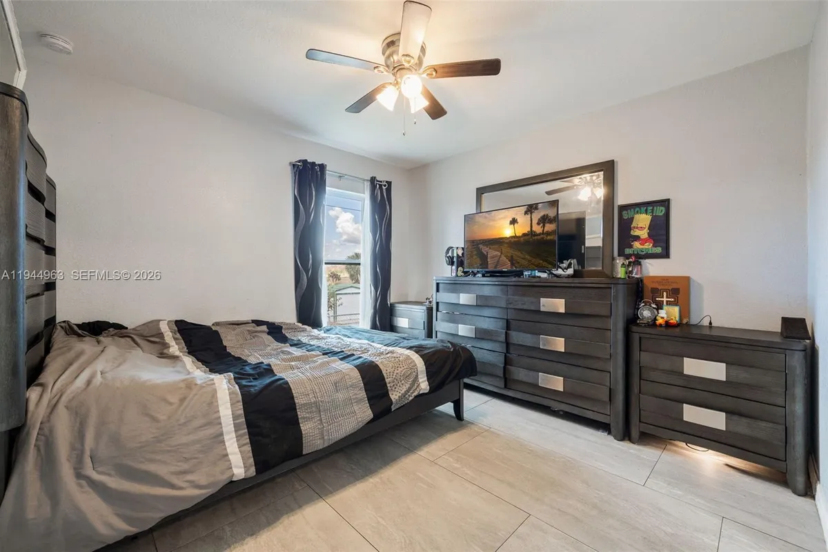 1053 SW Lock Ln, Moore Haven FL 33471