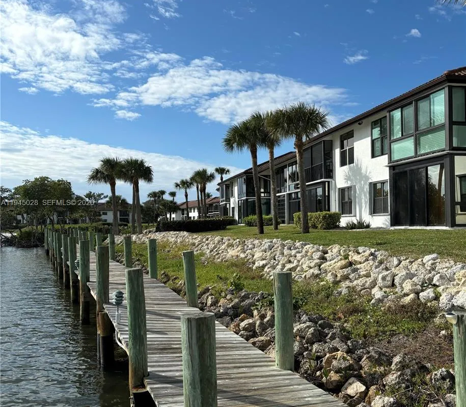 6142 SE Landing Way # 6, Stuart FL 34997