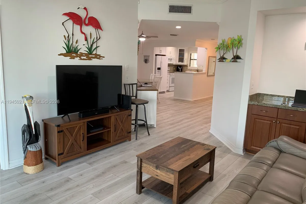 6142 SE Landing Way # 6, Stuart FL 34997