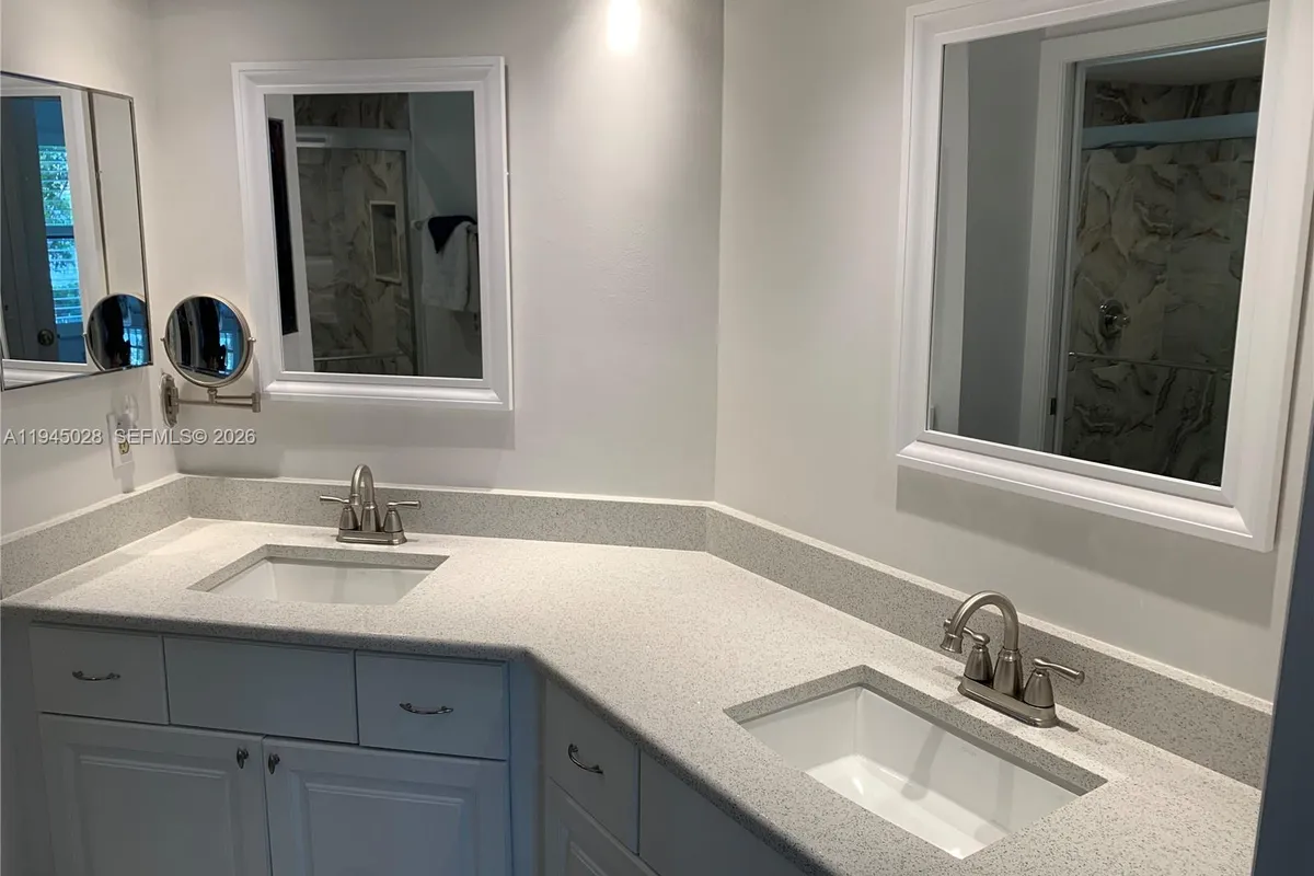 6142 SE Landing Way # 6, Stuart FL 34997