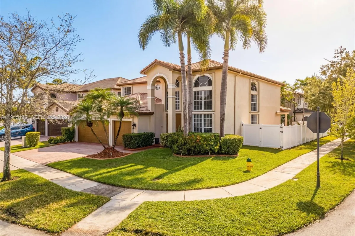 17492 SW 35th St, Miramar FL 33029