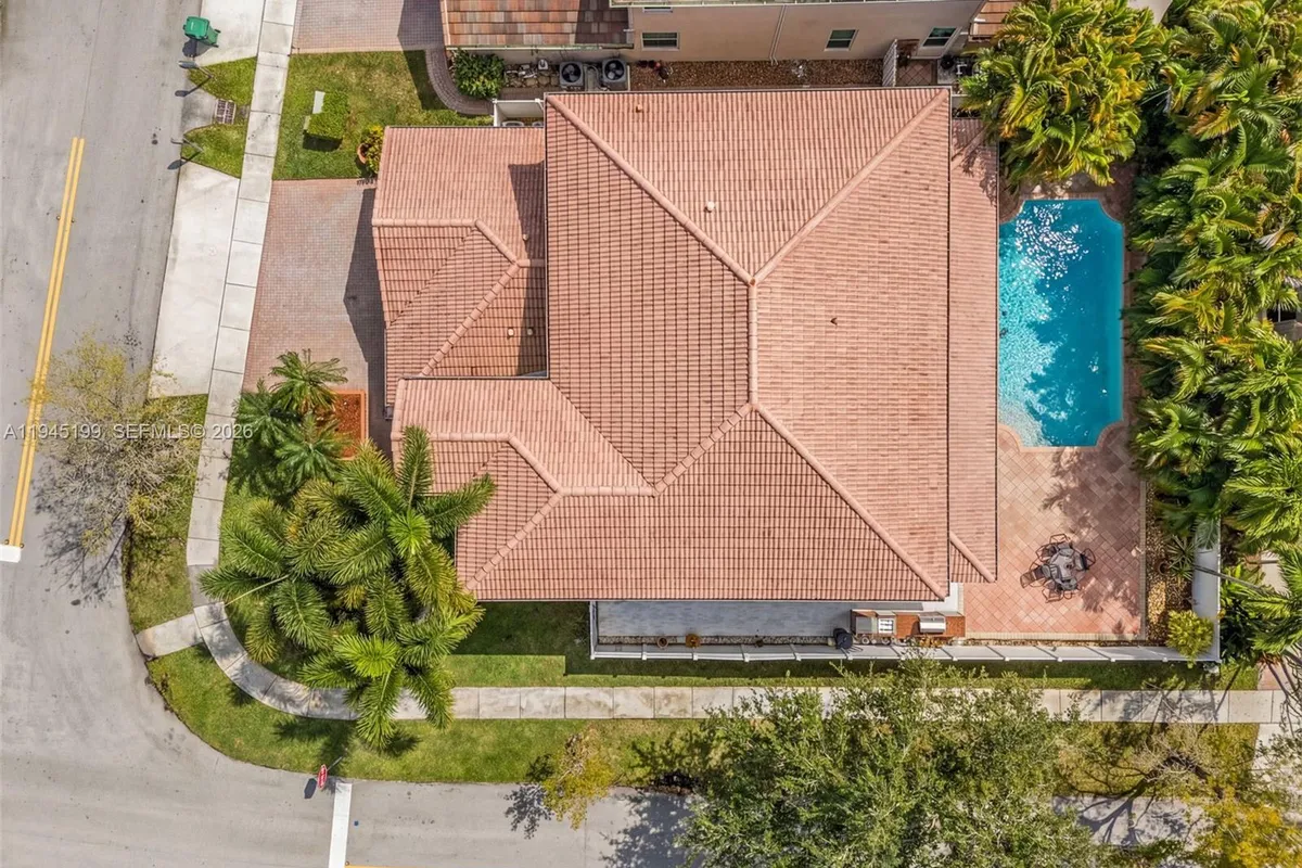 17492 SW 35th St, Miramar FL 33029