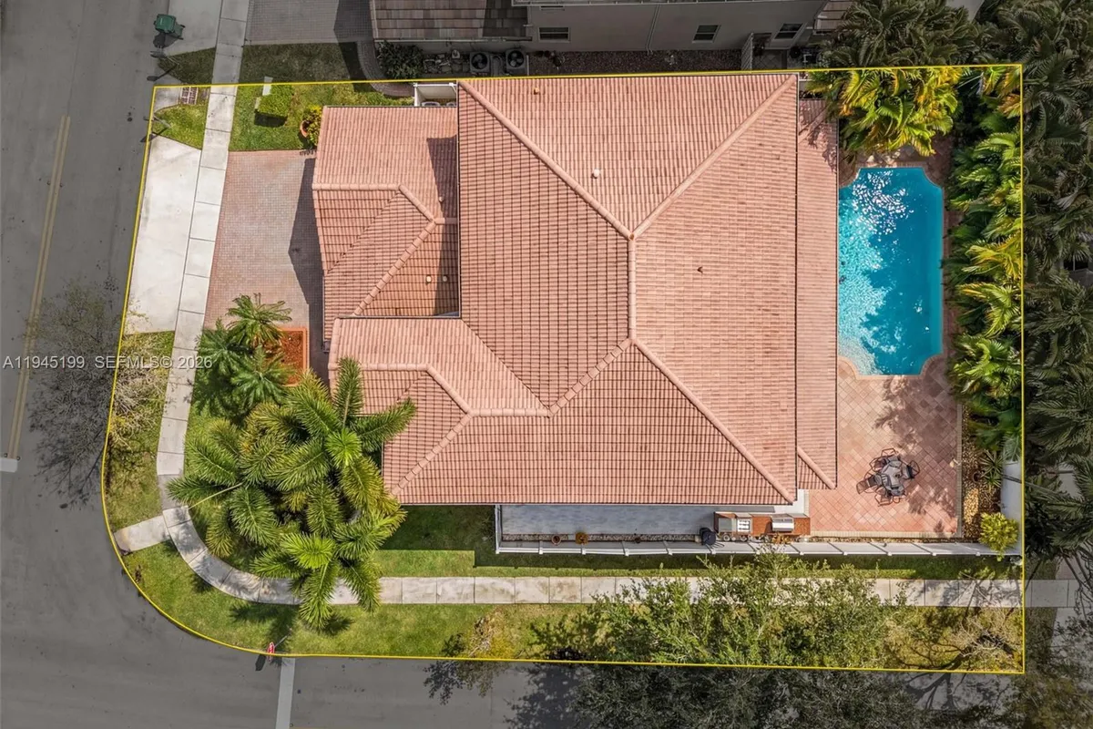 17492 SW 35th St, Miramar FL 33029