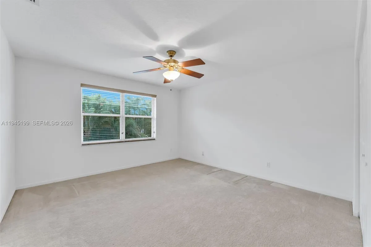 17492 SW 35th St, Miramar FL 33029