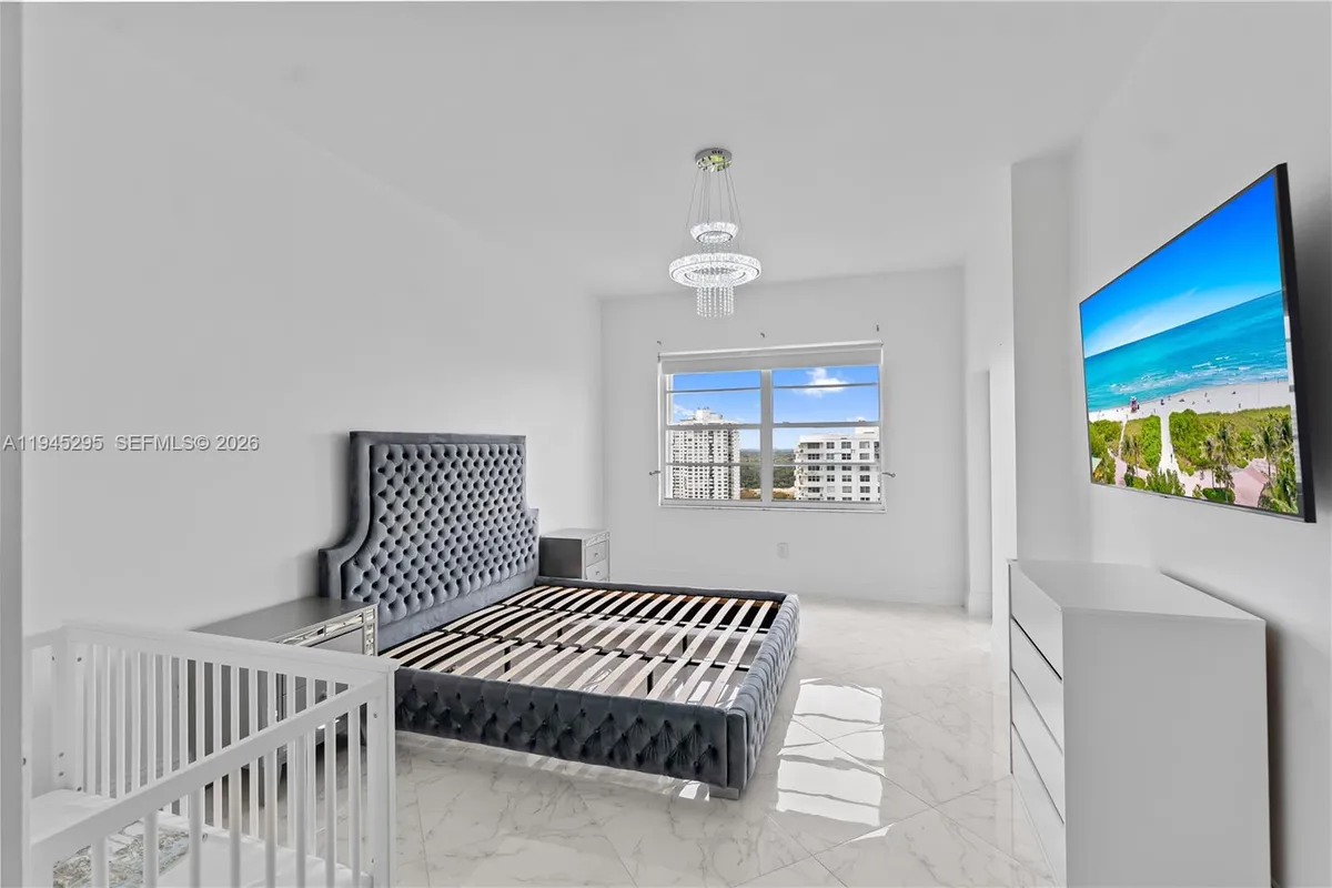 2851 NE 183rd St # 2214E, Aventura FL 33160