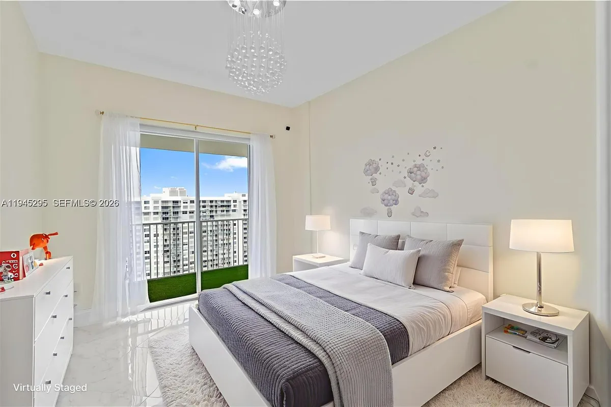 2851 NE 183rd St # 2214E, Aventura FL 33160