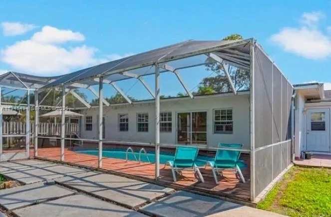 18531 SW 92nd Ct, Cutler Bay FL 33157