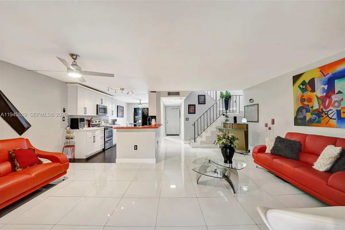 3301 Raleigh St # 4E, Hollywood FL 33021