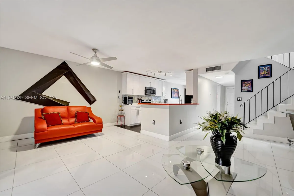 3301 Raleigh St # 4E, Hollywood FL 33021